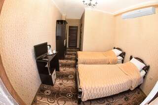 Гостиница Империал Брянск Комната полулюкс с 2 односпальными кроватями-4